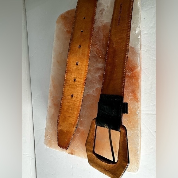 VTG OMEGA Belt Black Leather Textured Croc Women Small 25-27 Leather Buckle 1407 - Picture 11 of 13